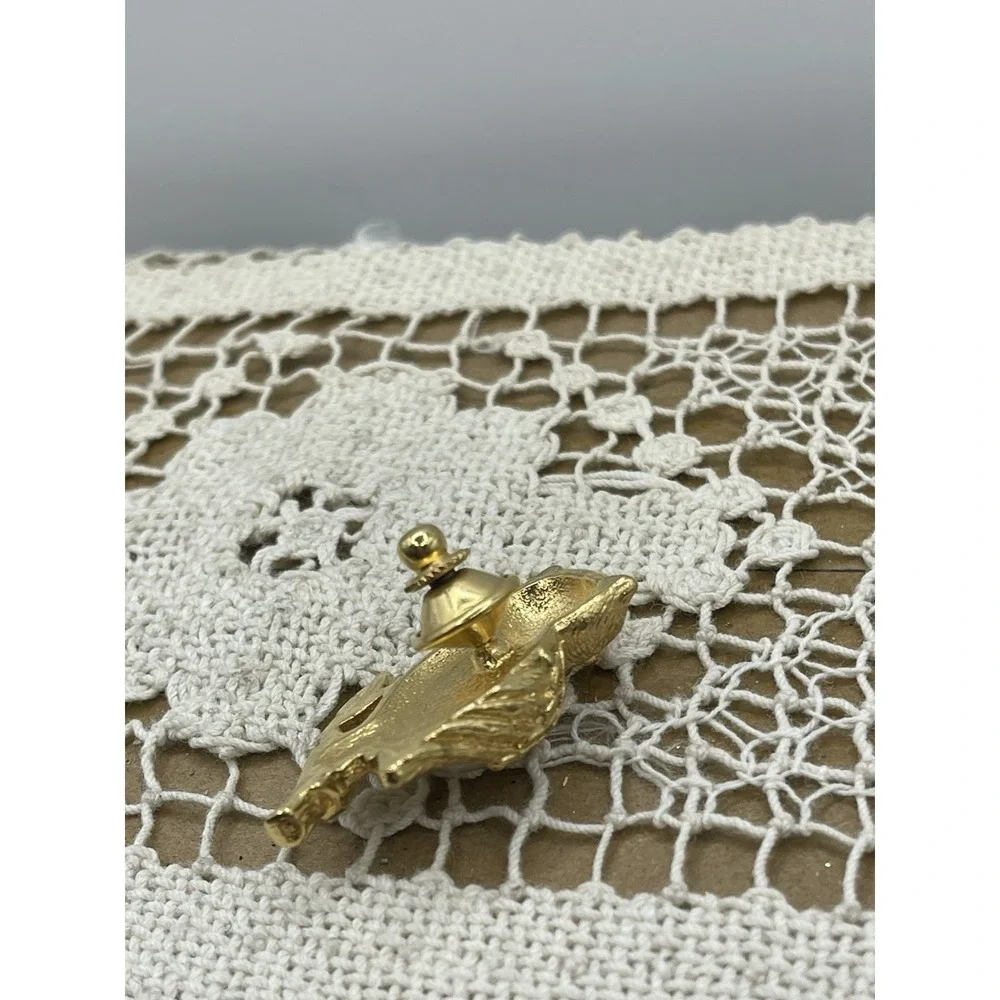 Owl with Faux Pearl Belly Vintage Gold Tone Avon Brooch Pin, Friendly Critters